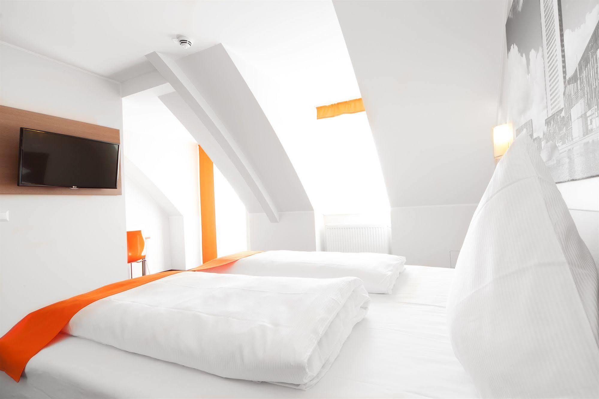 Hotel Mcdreams 2*